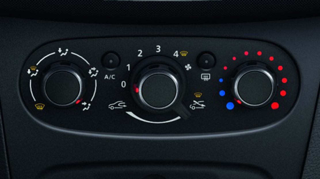 Équipements Sandero Stepway : Media Nav, climatisation - Dacia