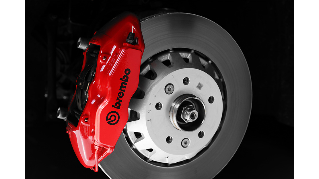 Travões bi-material - implica Pack Chassis Cup