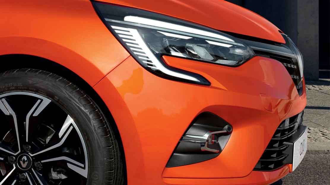 Feux arrière à LED et projecteurs avant à LED "Pure Vision"