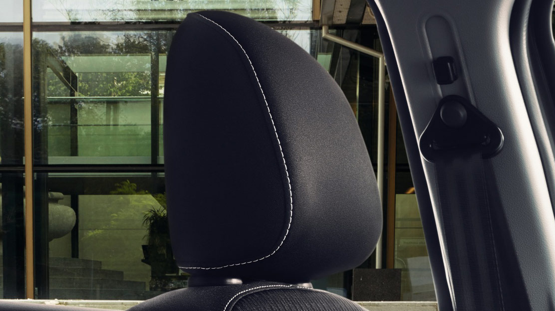 Apoios de cabeça dianteiros